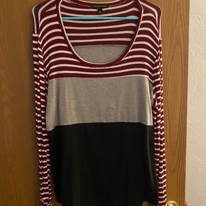 Long sleeve casual clock block top